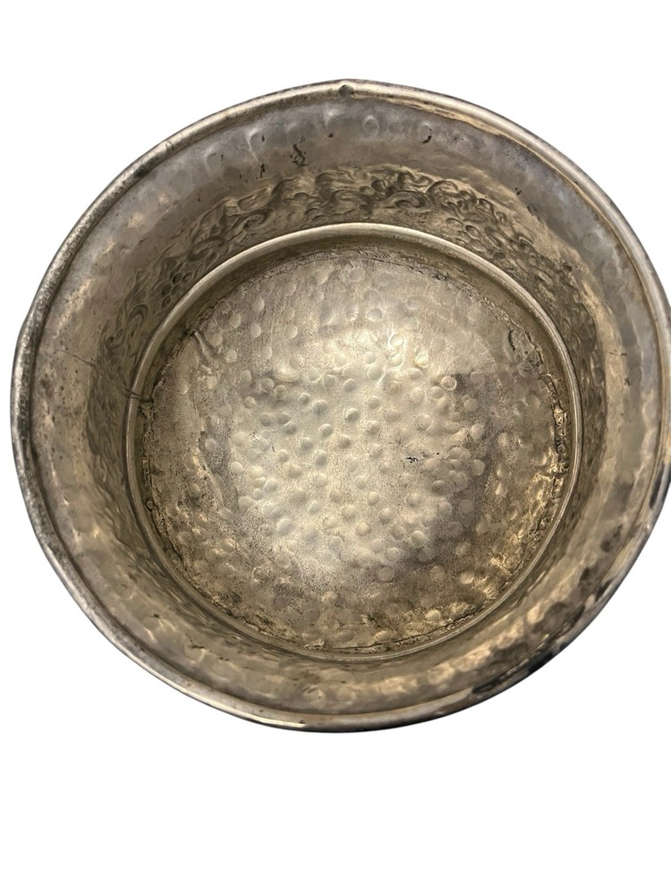 Victorian-Style Silver Plate Bowl/Decorative Object/Serving Ware