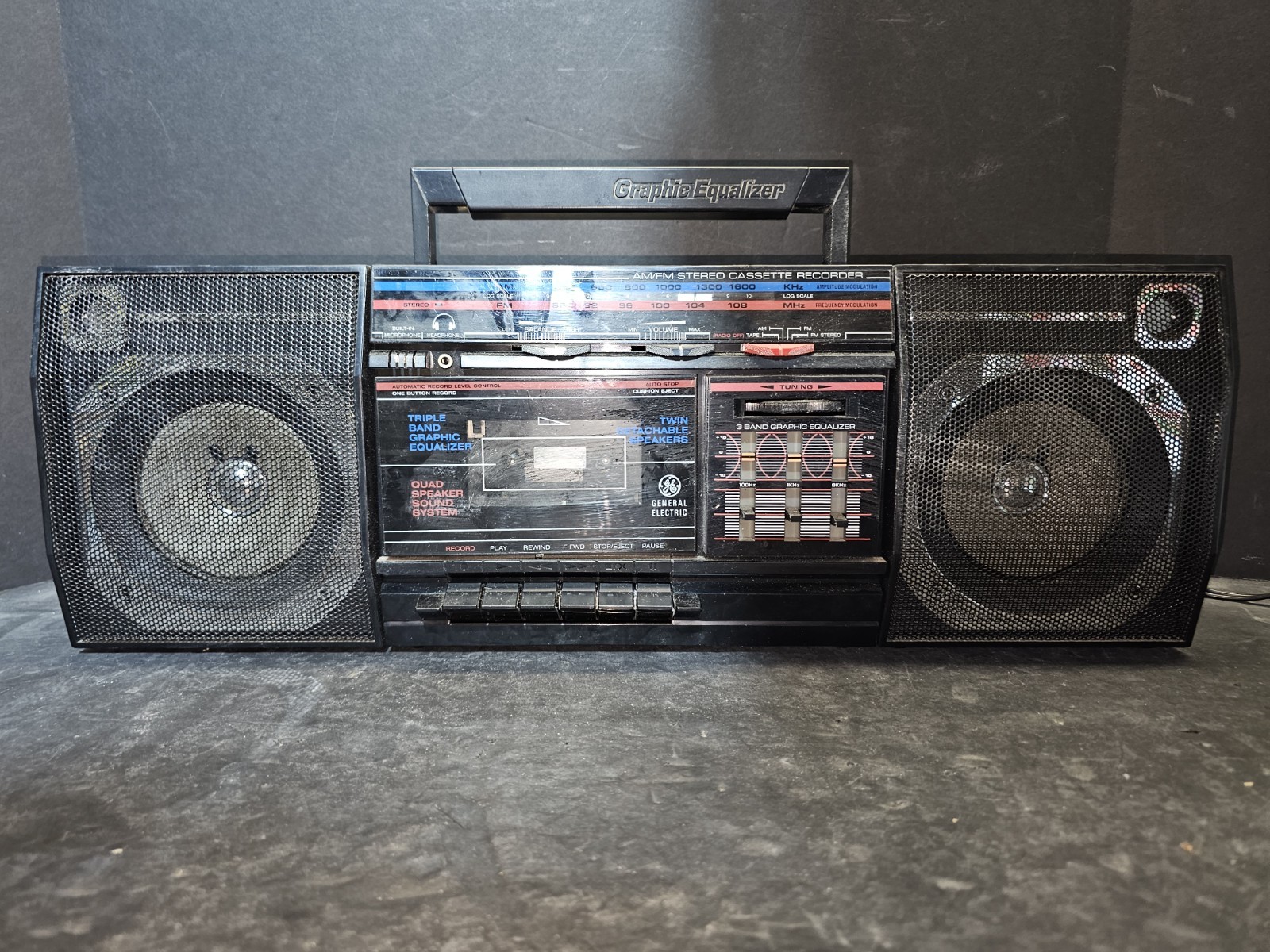 Vintage GE General Electric Boombox Model 3-5663A Radio Cassette Player - Tested