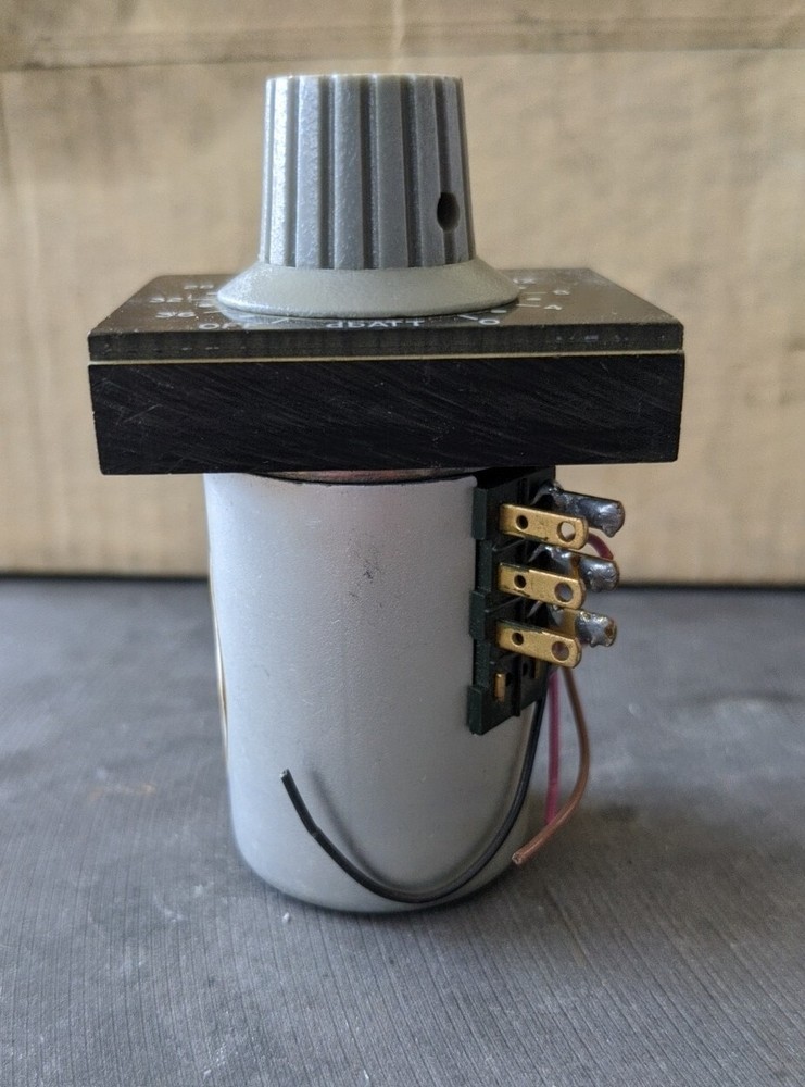 Tech Lab Inc. Attenuator Type PK-322 Imped 600 POT. Used & UNTESTED.