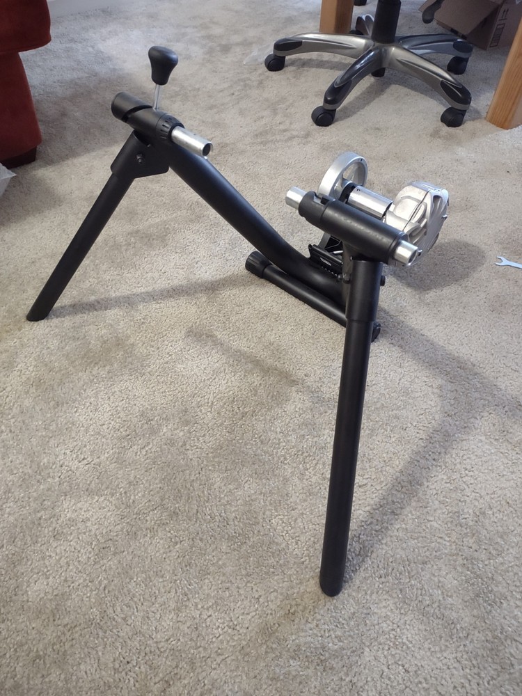 Saris Fluid 2 Bike Trainer