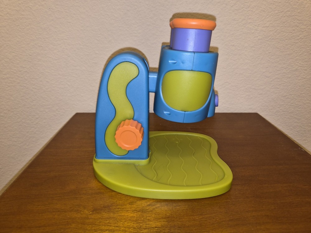 Educational Insights Geosafari Jr. My First Microscope