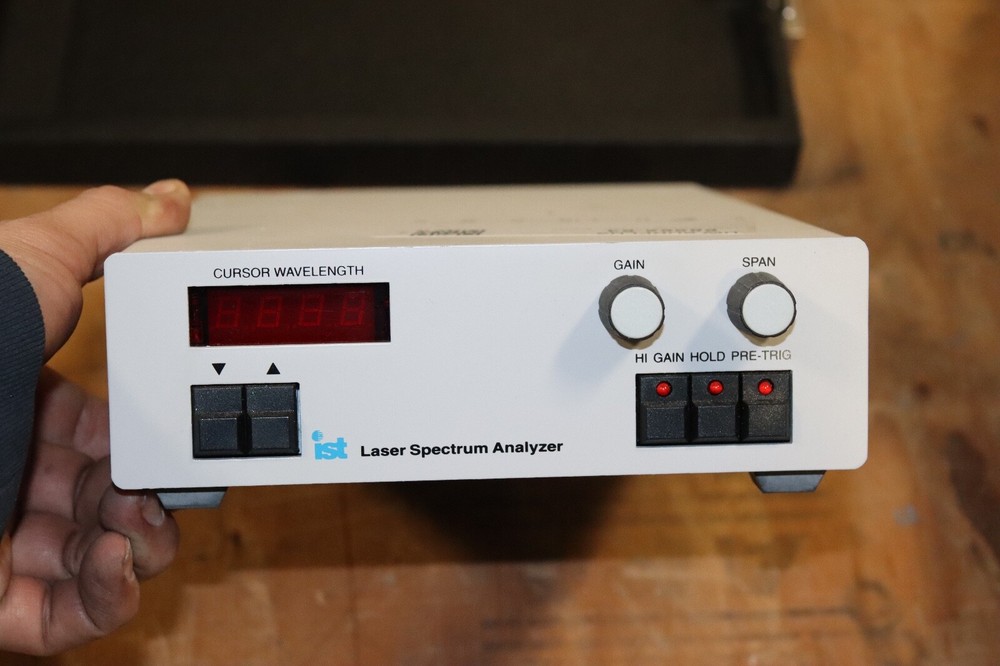 IST LASER SPECTRUM ANALYZER E201LSA03A