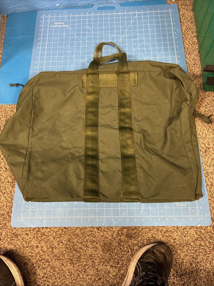U.S. Armed Forces Large Flyer's Kit Bag