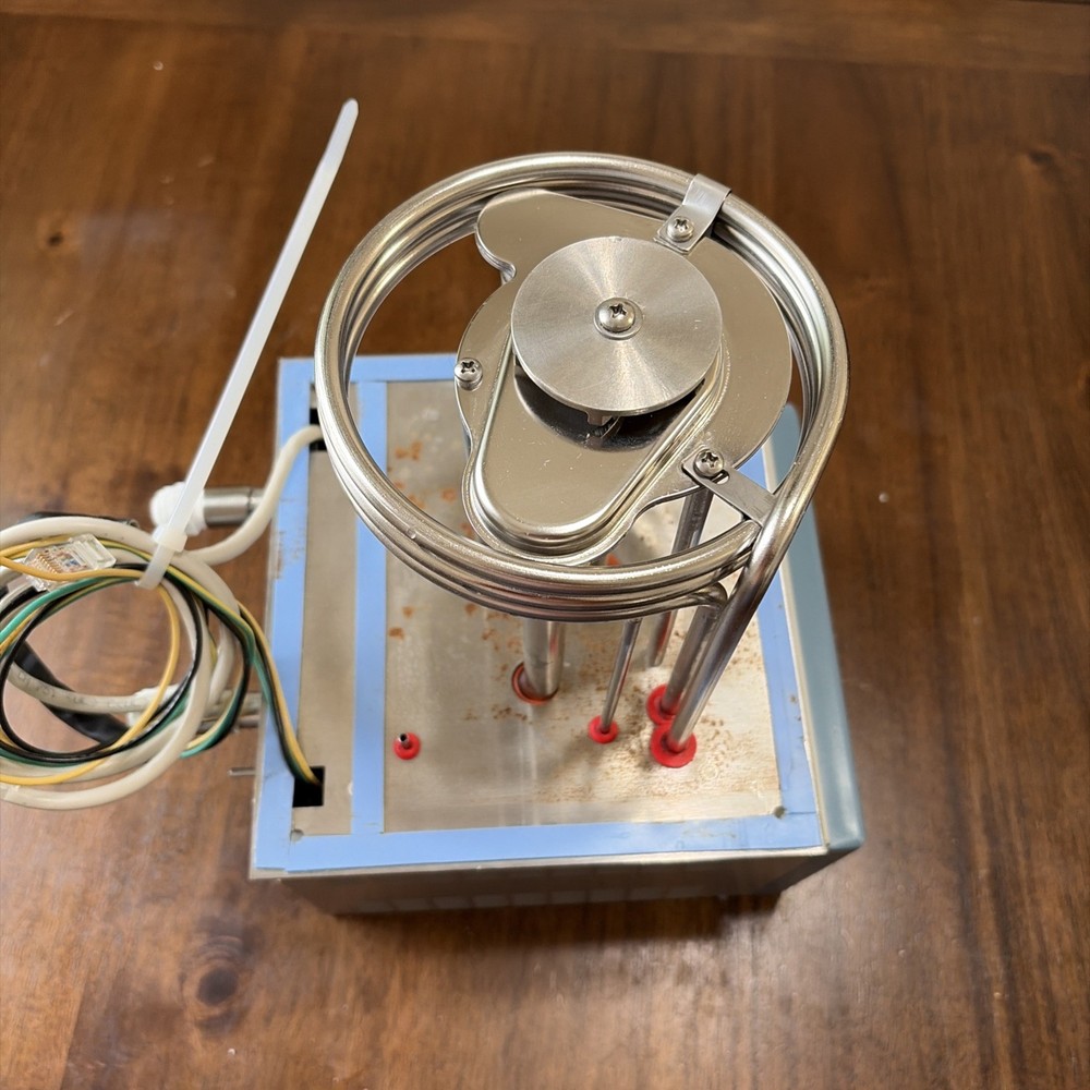 VWR Digital Temperature Controller Model 1156D 13271-102 Free Ship