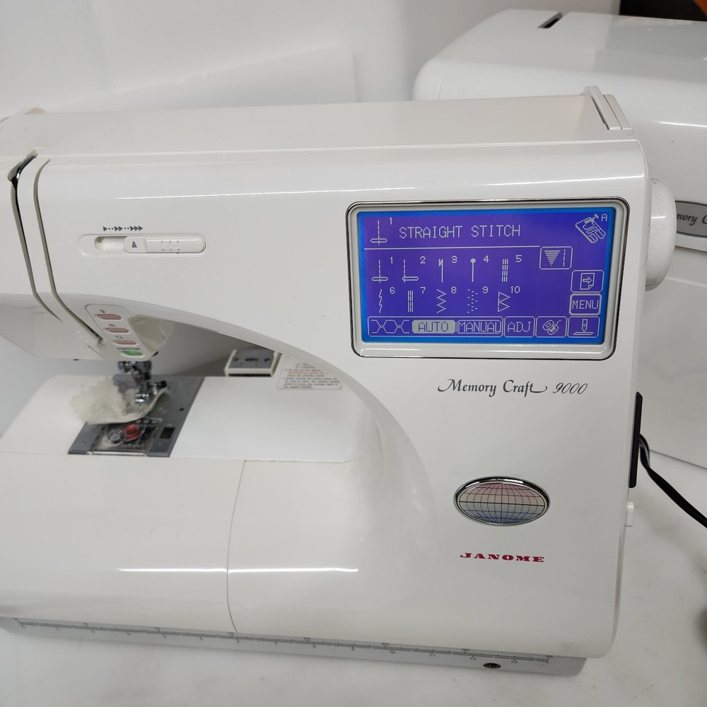 Janome Memory Craft 9000 Sewing Embroidery Machine Combo Computerized W Case Acc