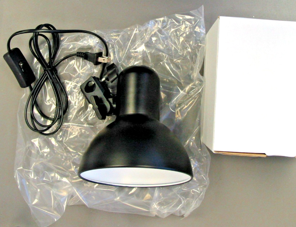 Studio Essentials Table Top Studio Light Kit FLU102, Tent, 2 Lights & Stands +