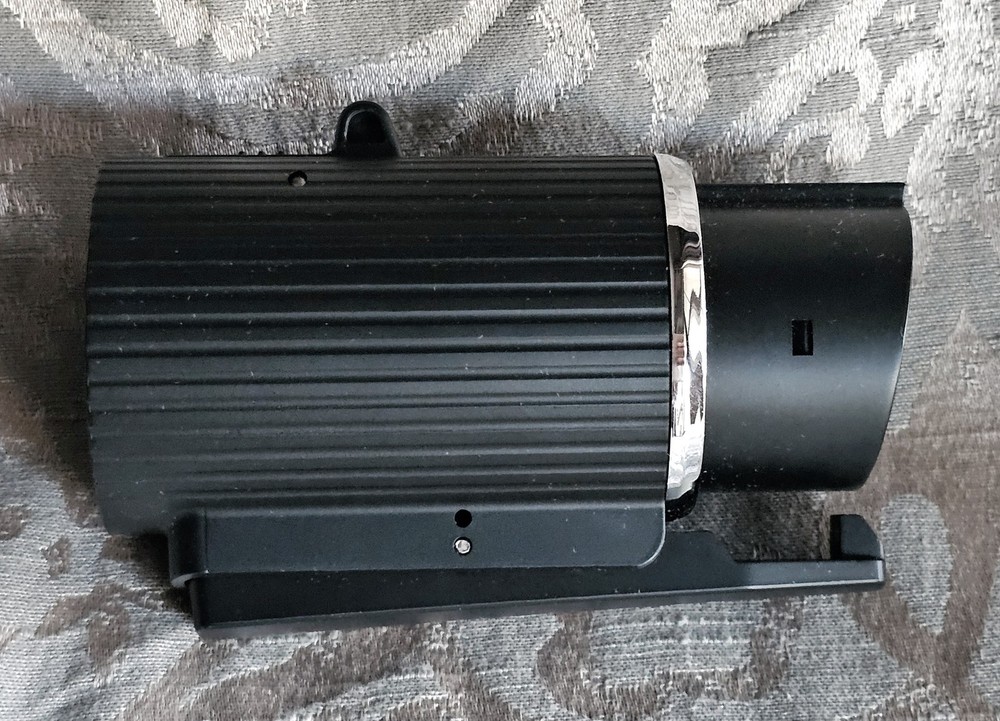 Mavulo Tesla to J1772 Charging Adapter