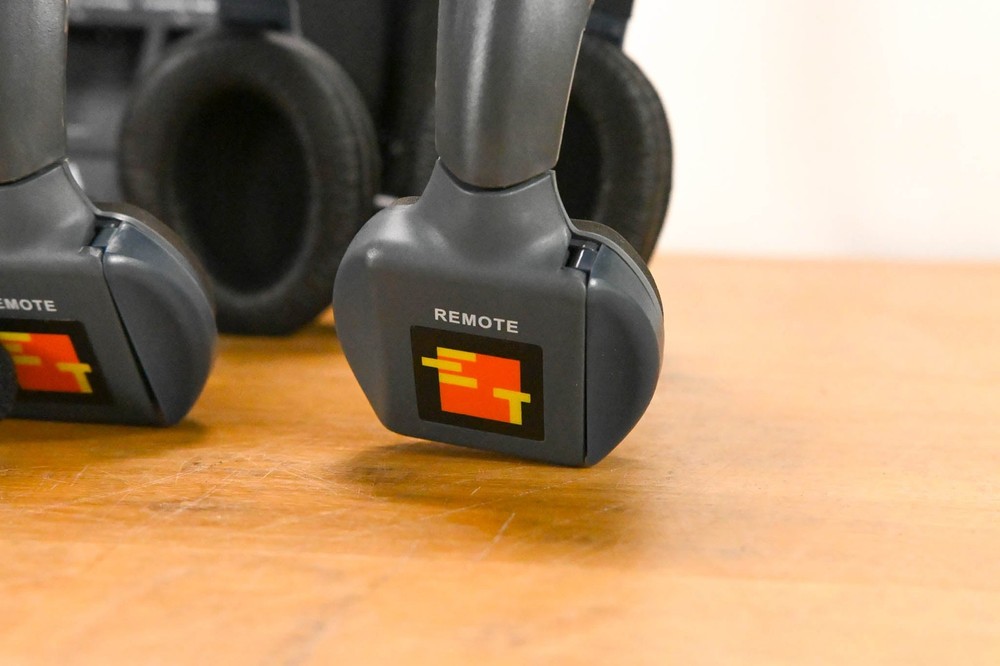 Eartec UltraLITE HD 4-User Wireless Intercom System CG01YMS