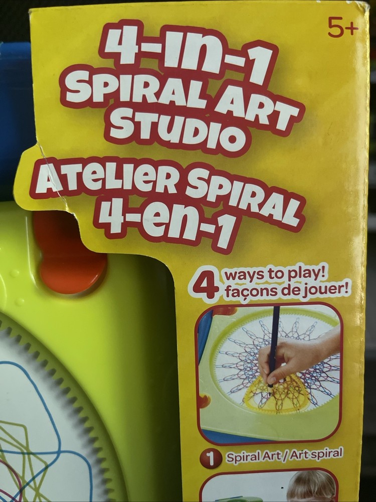 Crayola 4-in-1 Spiral Art Studio