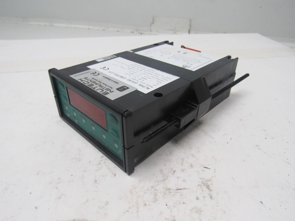 EUTECH Instruments Controller