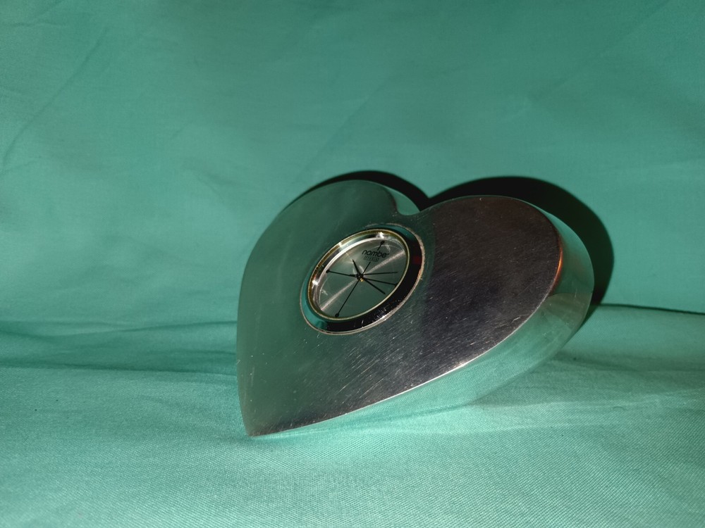 Nambe heart-shaped "Studio" clock