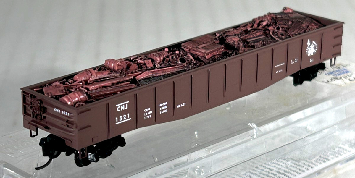 MICRO-TRAINS N SC 50' GONDOLA STEEL SIDE W/LOAD (RECALLED BY MTL) CNJ 10500300