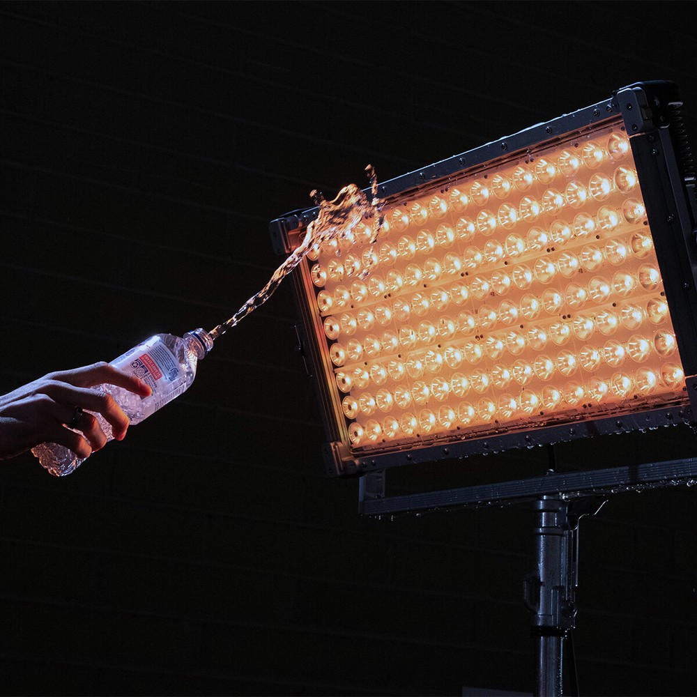 Creamsource Vortex8 2x1 RGBW 650W LED Light (MFR: K-CSV-8-PRO)