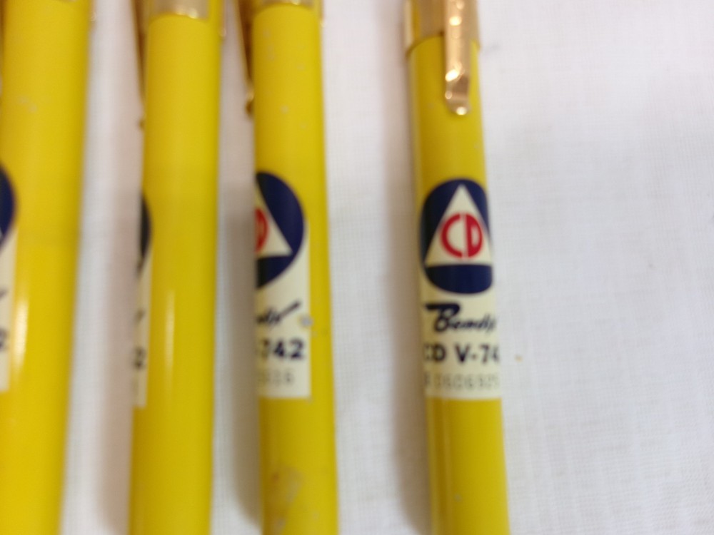 7 vintage Bendix CD-742 Radiological Dosimeters
