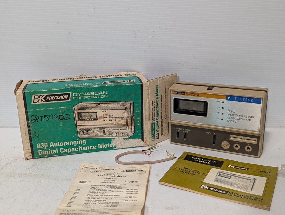 Dynascan T57902 830 Autoranging Digital Capacitance Meter+Return