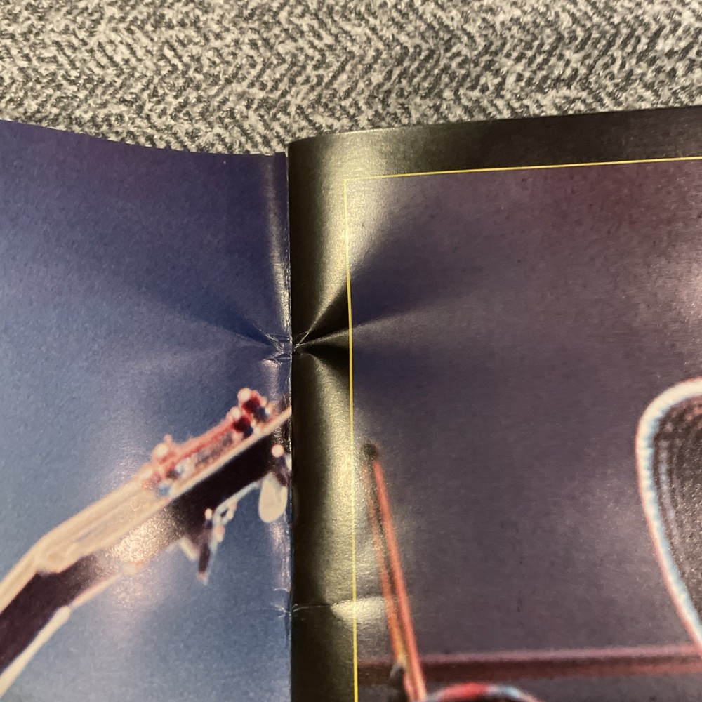 KISS Gene Simmons Paul Stanley Japan Tour 1977 Concert Program Book