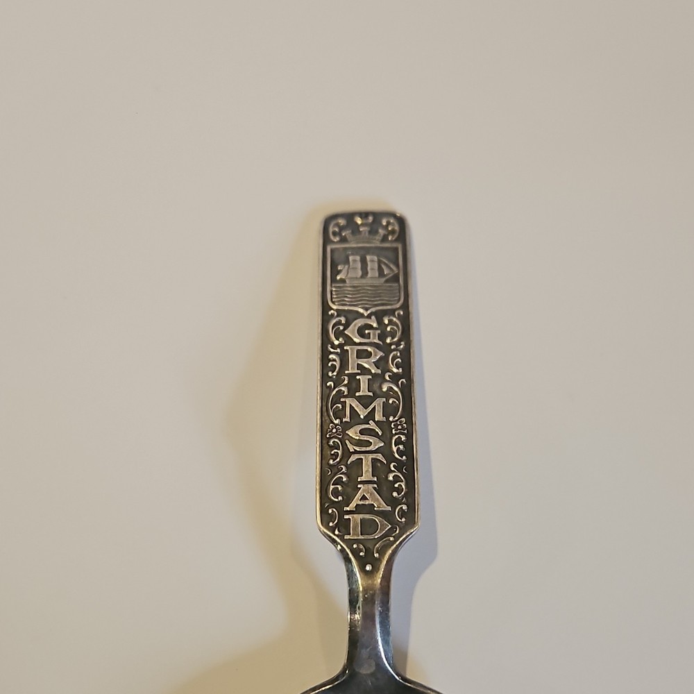 Grimstad Silverplate Souvenir Spoon with Crest Flatware-Place Settings
