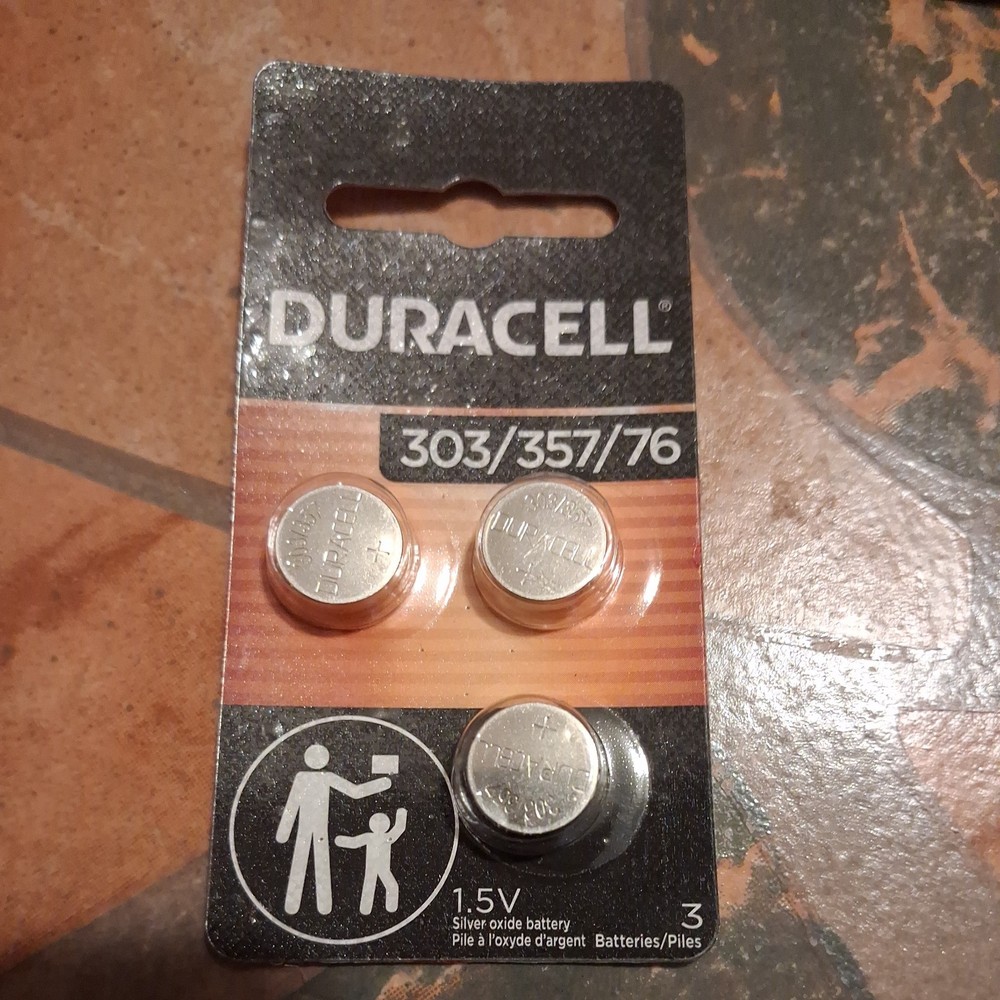 DURACELL 303/357/76 Silver Oxide Button Battery