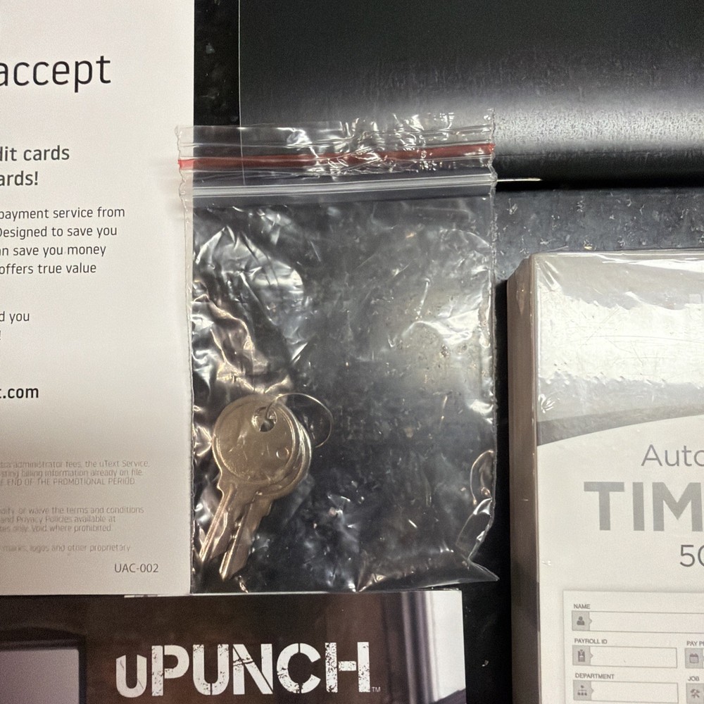 UPUNCH Auto-Align Calculating Time Clock Bundle UB2300 With Time Cards