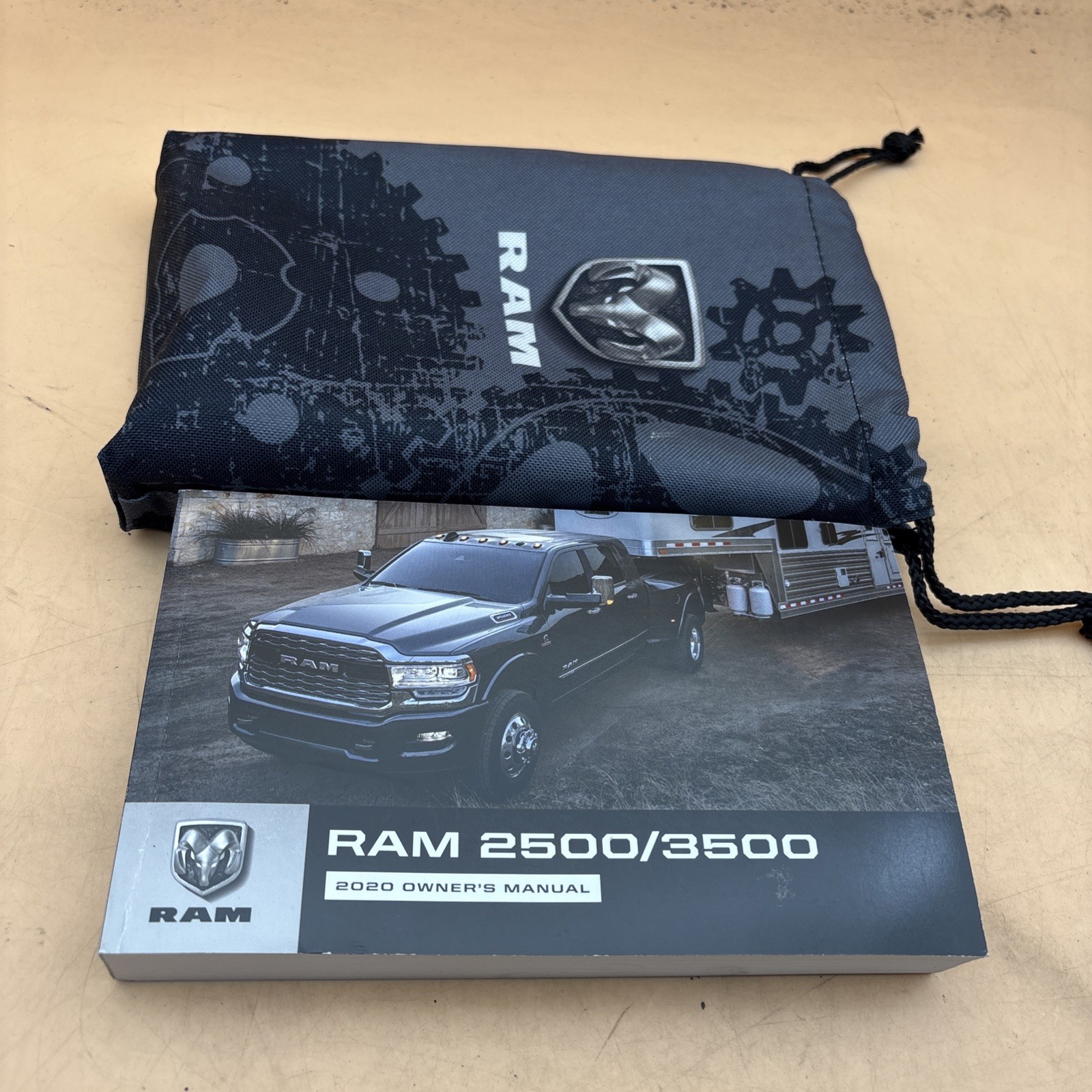 2020 Dodge Ram 2500/3500 Owners Manual Big Horn Laramie Limited Longhorn W/ Case