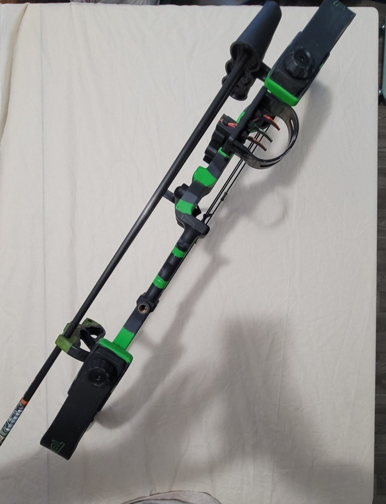 Barnnett tom cat 2 bow