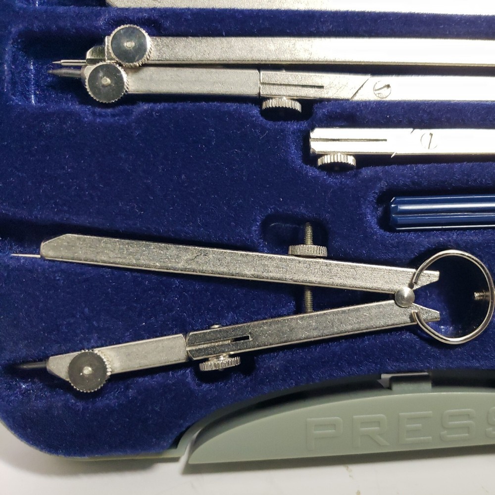 Staedtler Arco Italy Precision Math Drafting Compass Set w Case No. 559 09