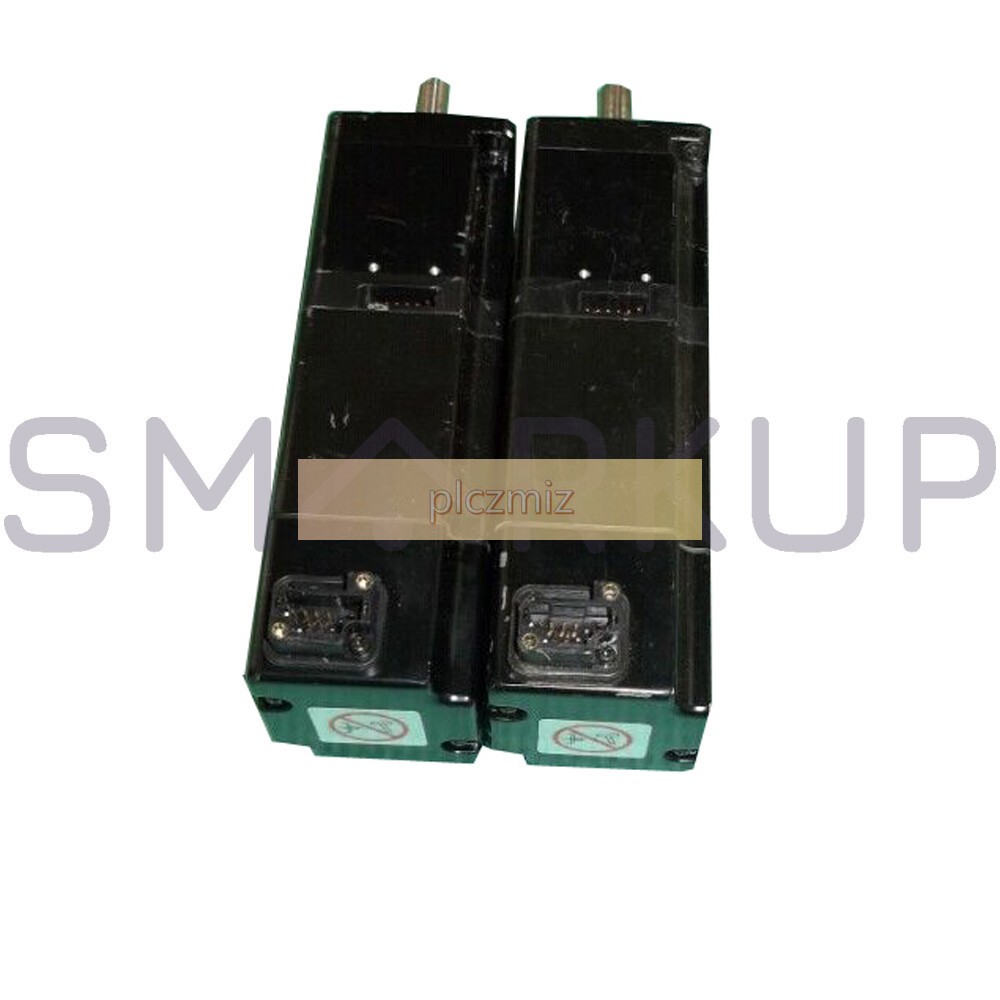 New In Box YASKAWA SGMAS-01ACABC Servo Motor
