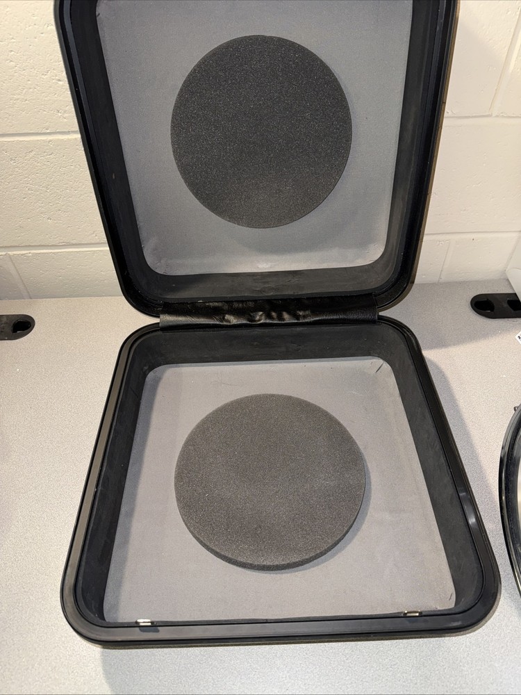 Snare Drum 14 x 6.5 with Case. READ DESCRIPTION.