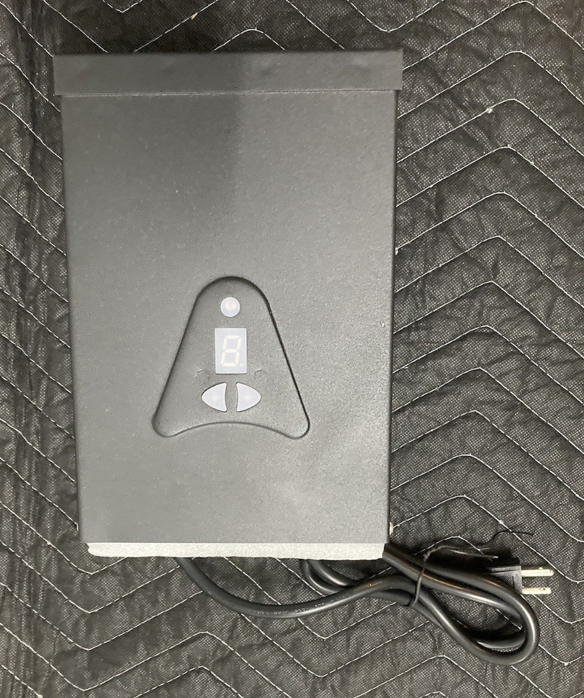 Tiffcofio Low Voltage Landscape Transformer 200W