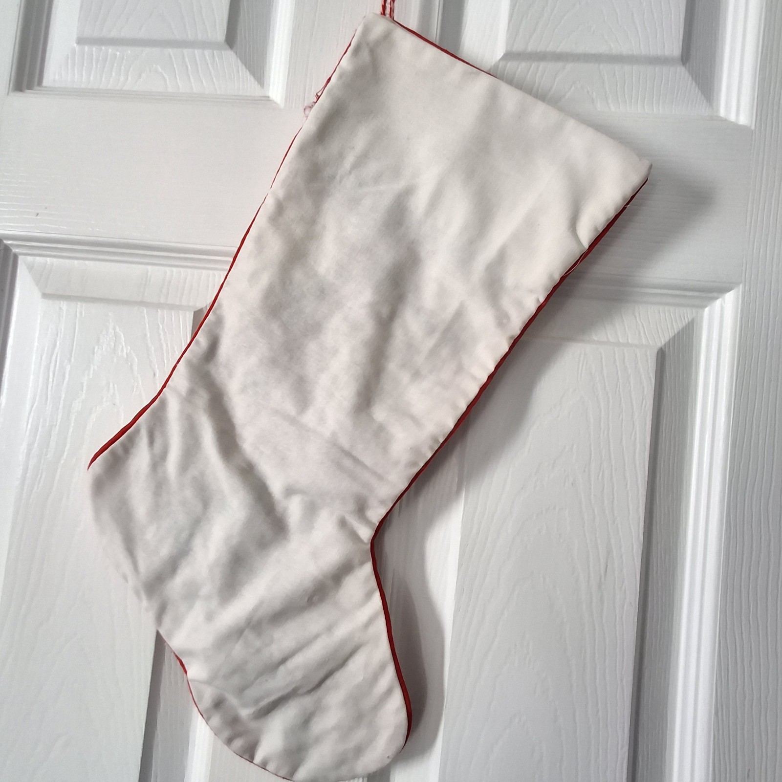 VTG 1980s Janlynn Steinmeyer Hand Embroidered Crewel Christmas Stocking Santa