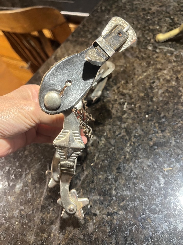ANCHOR SPURS GOOD CONDITION PLEASE READ