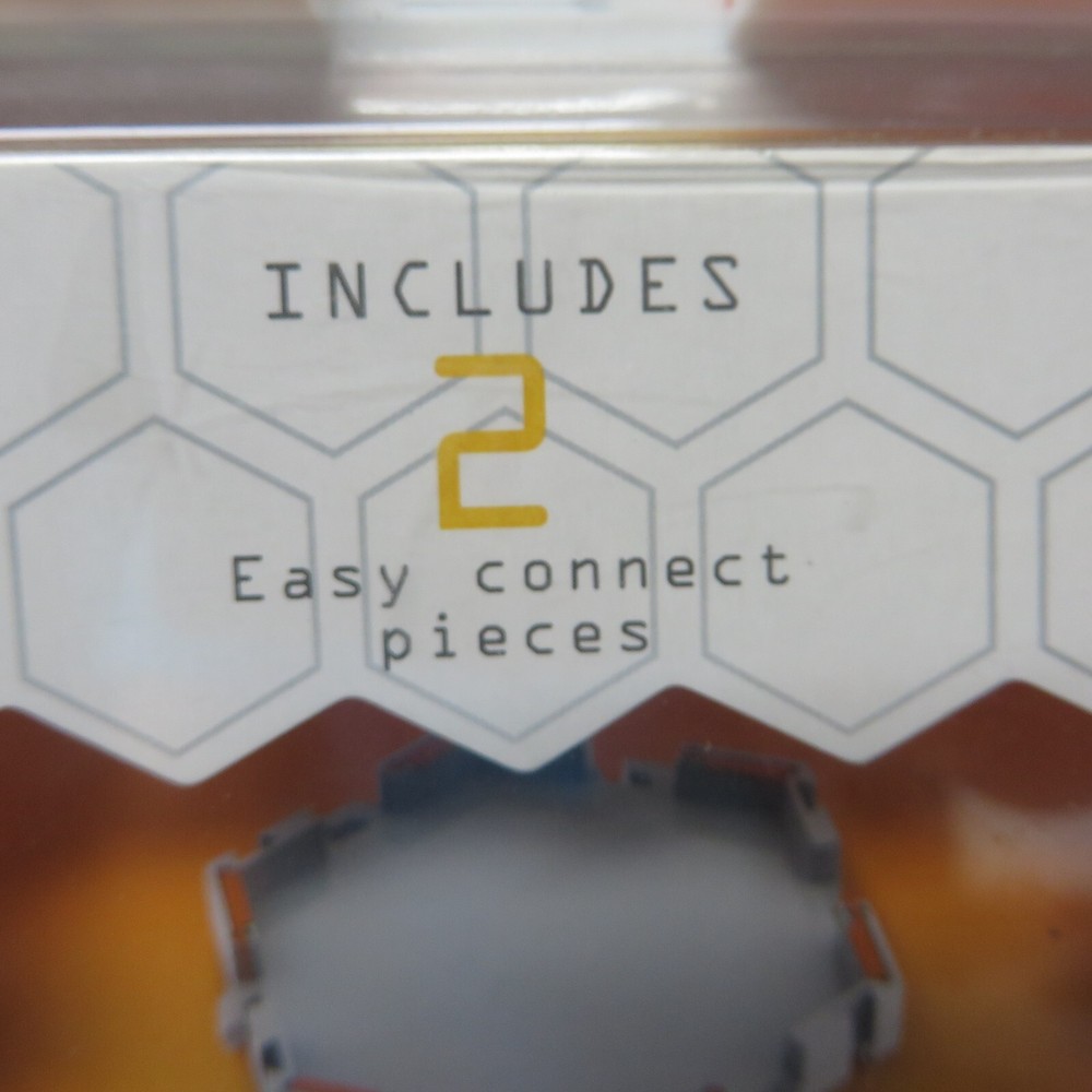 HexBug Nano Habitat Hex Cells AND 2 ADDITIONAL HEX BUGS Custom Bundle NEW