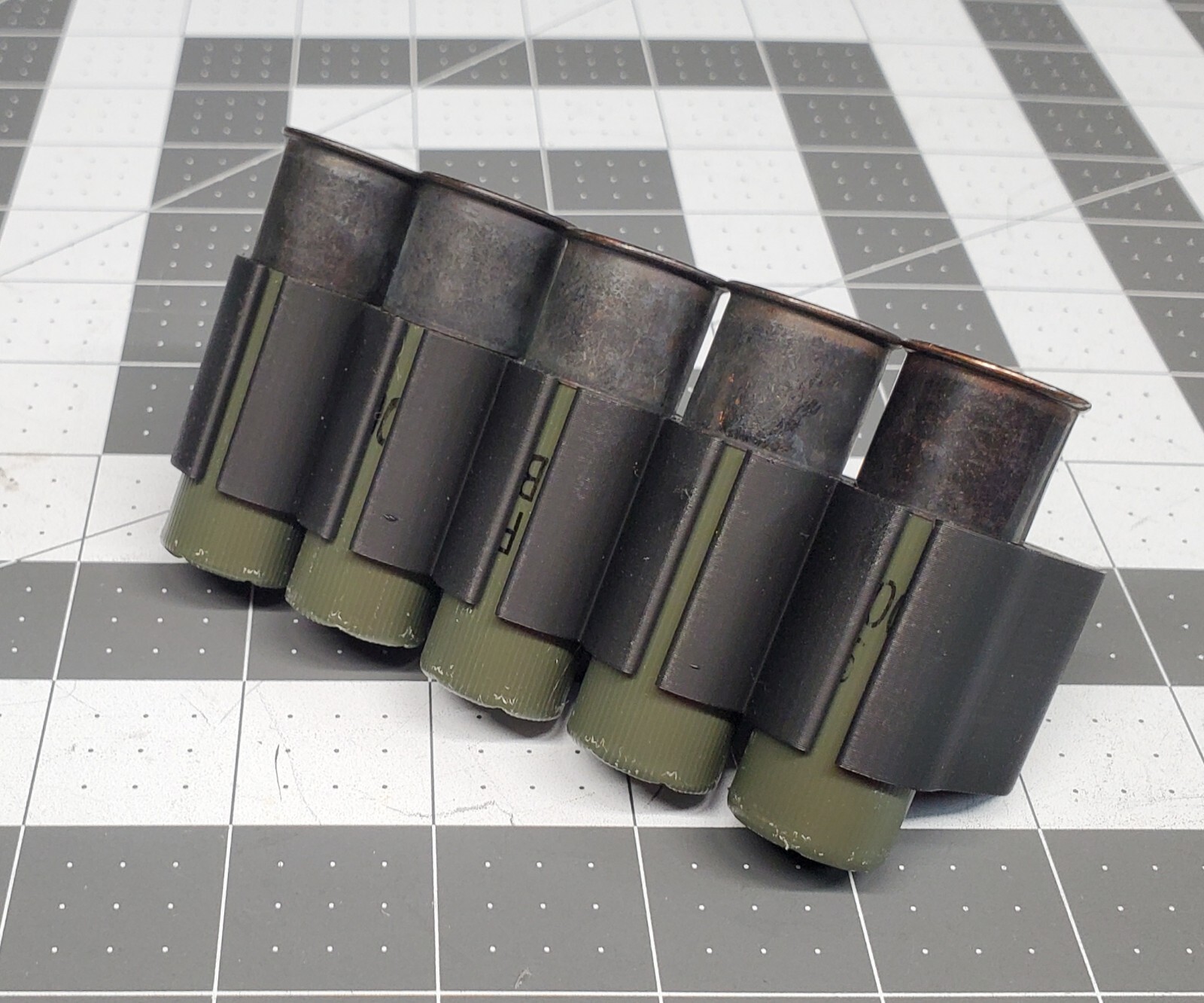 5 Shell Tactical Shotgun 12 Gauge Shell Ammo Holder with Vest / Belt Clip 12 Ga.