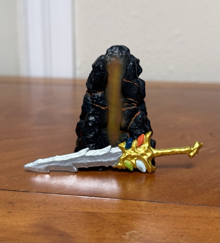 Schleich Eldrador Creatures Element Removable Super Sword and Lava Rock