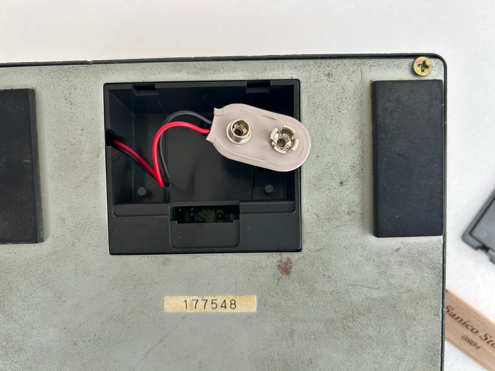 Zoom 505 Guitar Compact Multi Effects Processor, Amp simulator Used Tested Japan