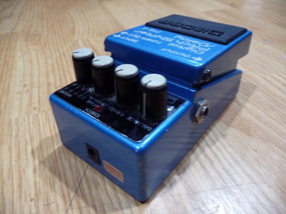 VINTAGE BOSS PS2 guitar effect NICE item