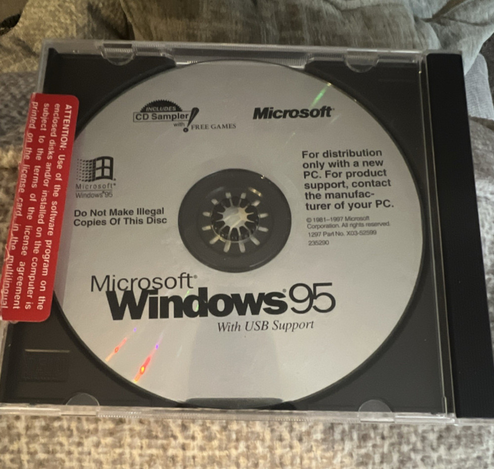 Microsoft Windows 95 With USB Support OEM CD English Operating System Sampler