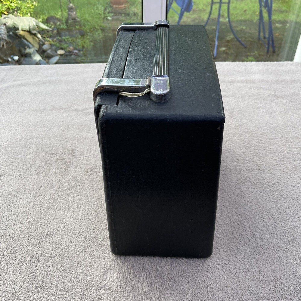 PYE 1949 Universal Portable Type P27 UBQ