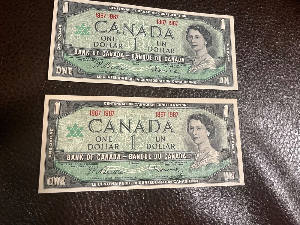 (2) 1967 CANADA - 1 DOLLAR (CENTENARY) - UNC
