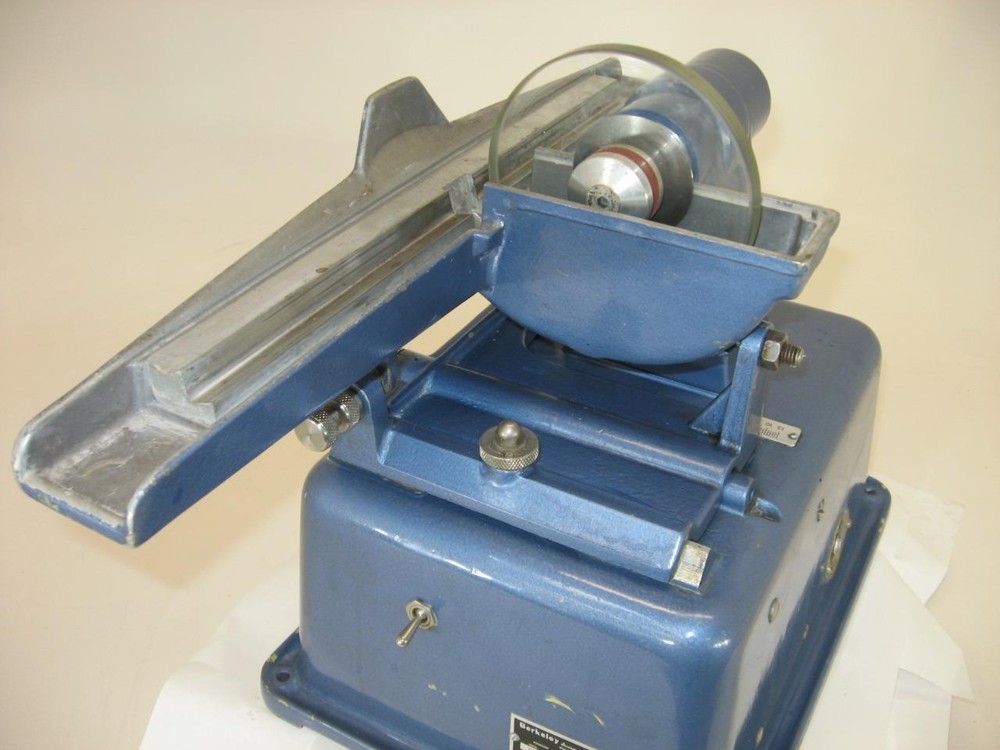 Berkeley Beckman Model 6000 Precision Sharpening Machine 120vac 5/8" Arbor