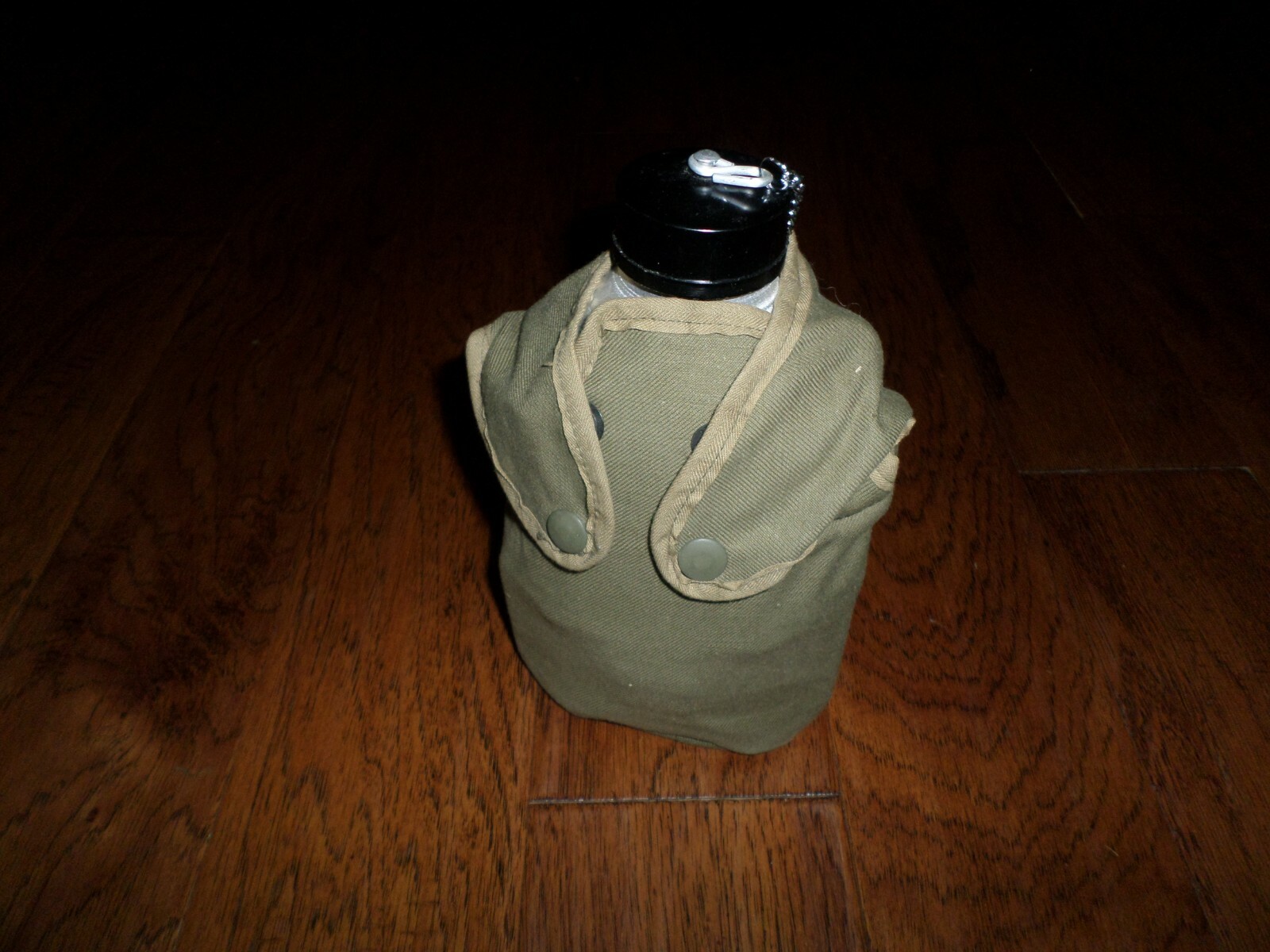 French Military Oversize Airborne Style Canteen With Cup & Cover 48 ounce