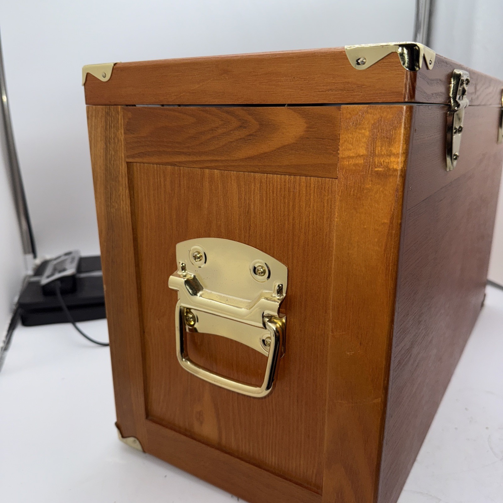 VINTAGE SISCO OAK HARDWOOD UTILITY CHEST JEWELERS COLLECTORS MACHINISTS