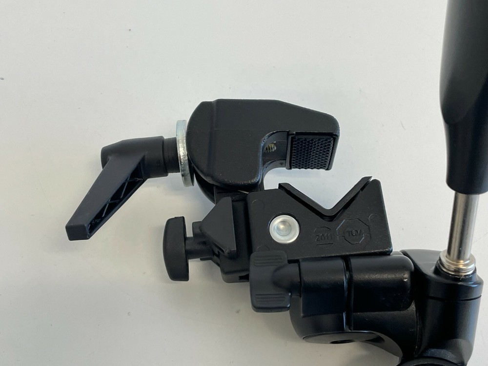 PP7: Silk / Manfrotto Tripod Camera Attachment