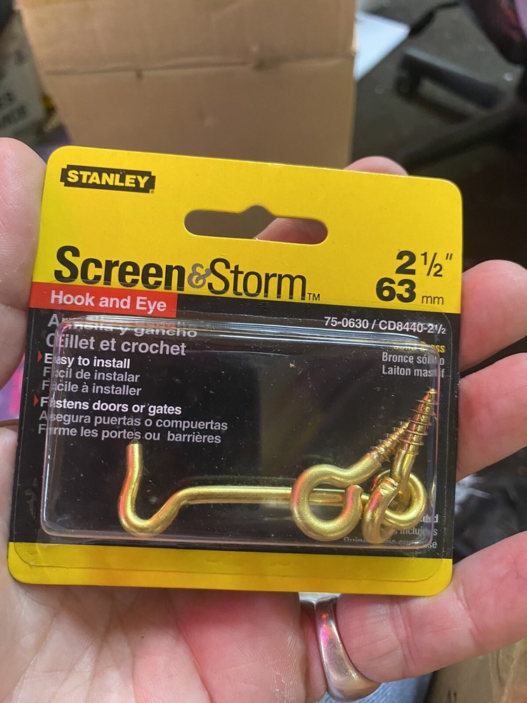 5 Stanley storm & storm Hook Eye Solid Brass Latching Doors Gates 75-0630 2 1/2