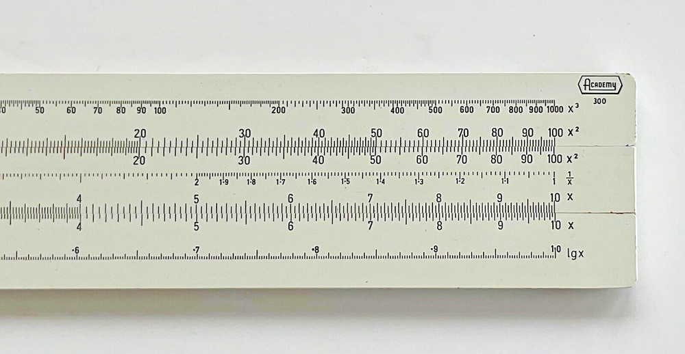 BRL 300 slide rule with plastic slip case - no cursor