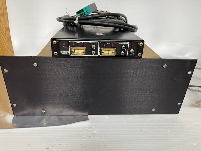 RFPP  AM-10 RF AUTO MATCHING NETWORK, 1000 WATTS, 13.56 MHZ, CONTROLLER, CABLES