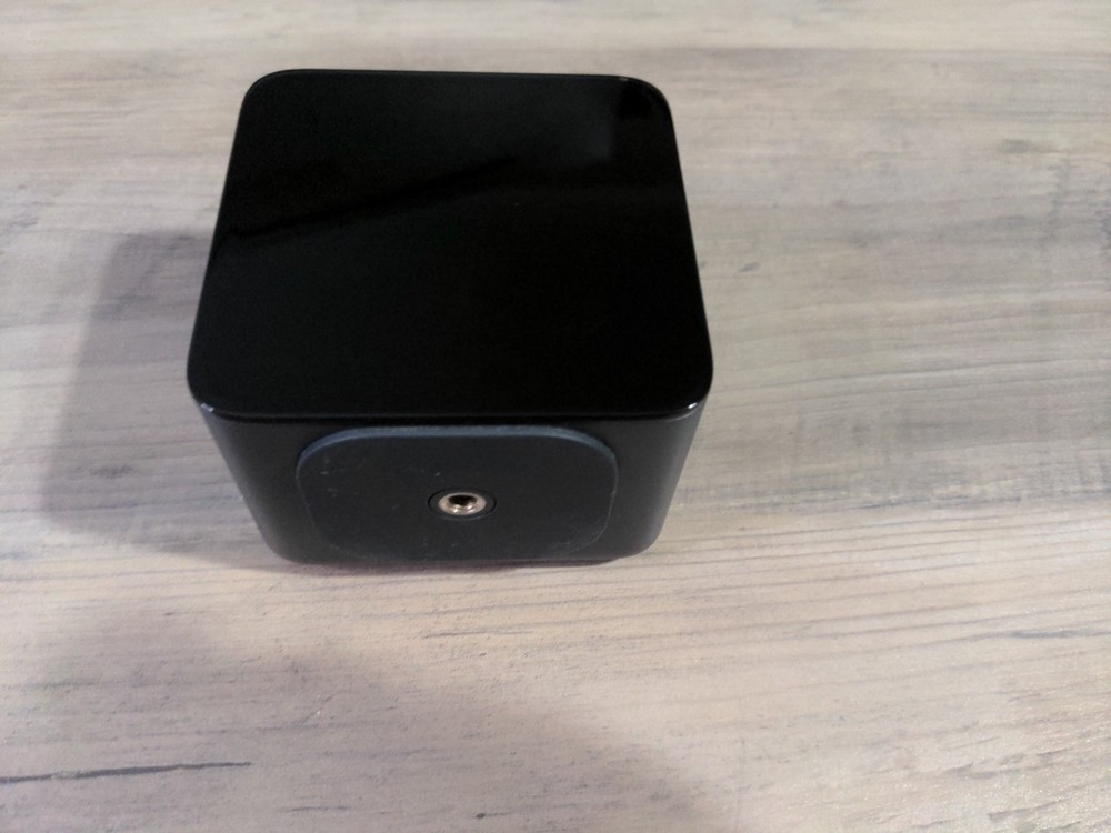 HTC Vive VR Base Station 1.0 Lighthouse & Power Adaptor & Mount & Hardware