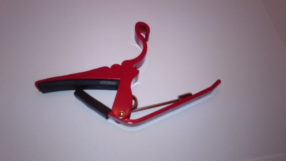 RED GUITAR CAPO METAL