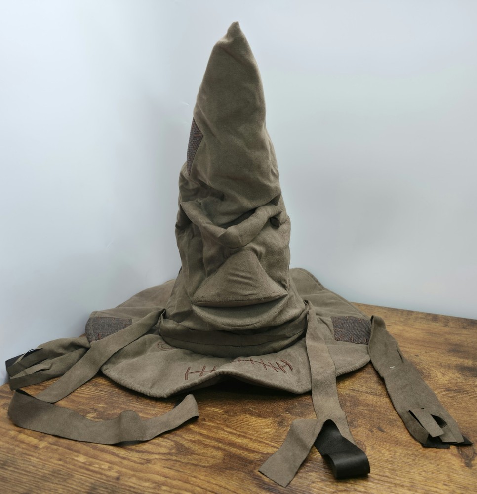 Harry Potter Sorting Hat Wizarding World Cosplay Display Prop - Not Working