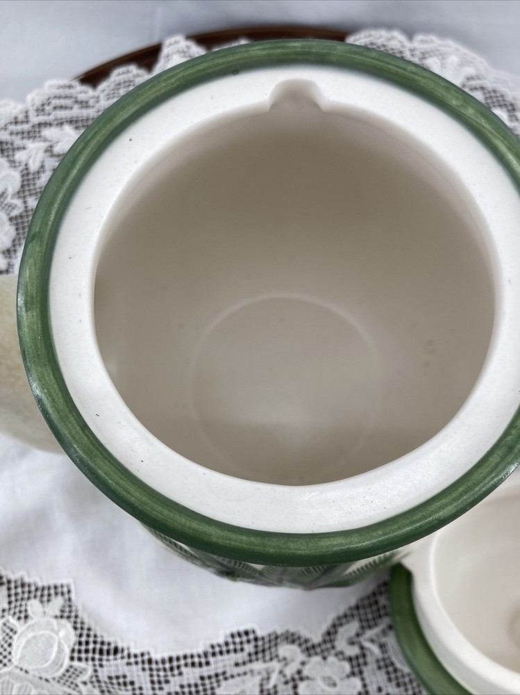 Vigor Palm Tree￼ Ceramic Teapot Bamboo Look Handle
